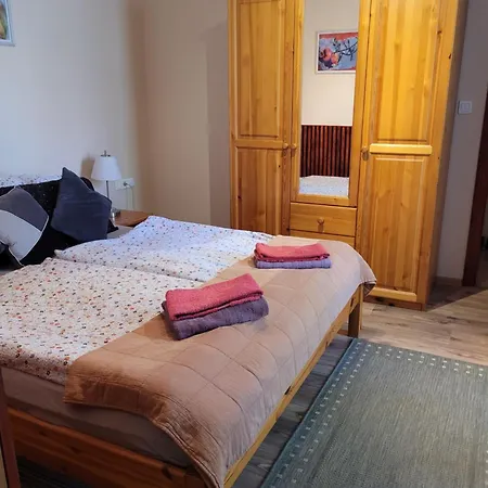 Zlata Praha Apartment Hévíz