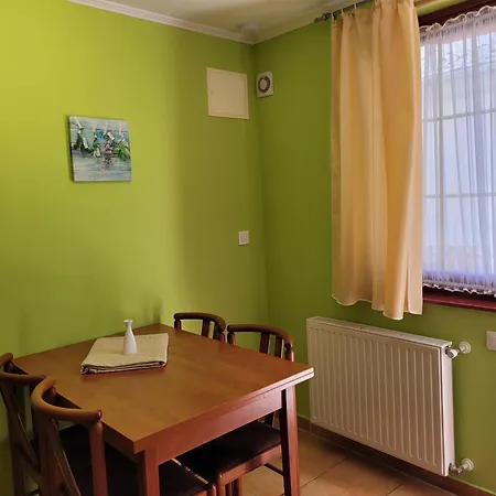 Zlata Praha Apartment *