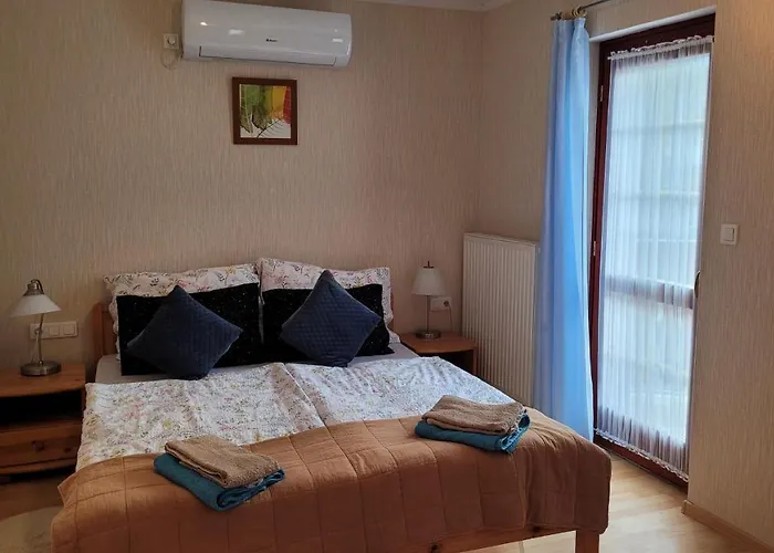 Zlata Praha شقة *